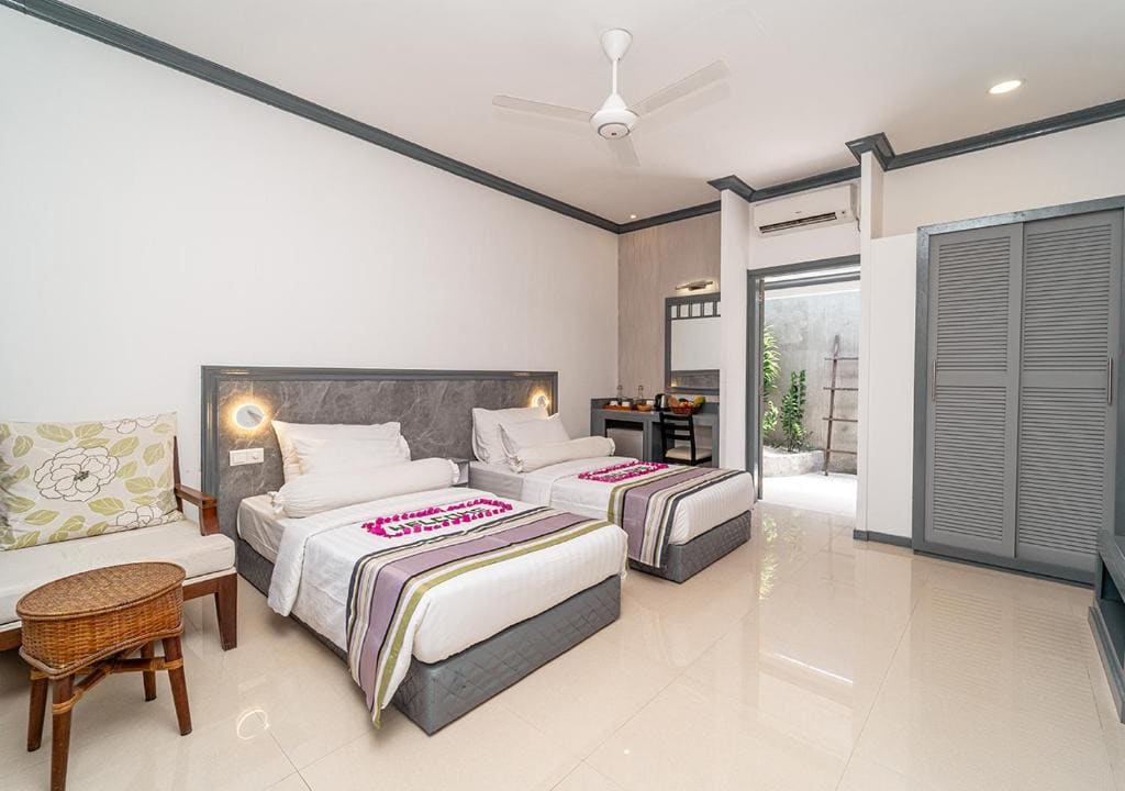 Deluxe Twin Room room - Image 1