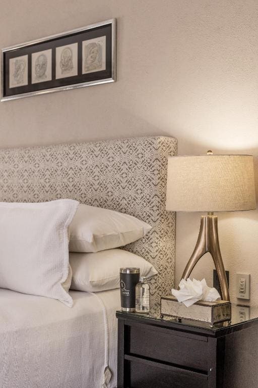 Deluxe Suite room - Image 3