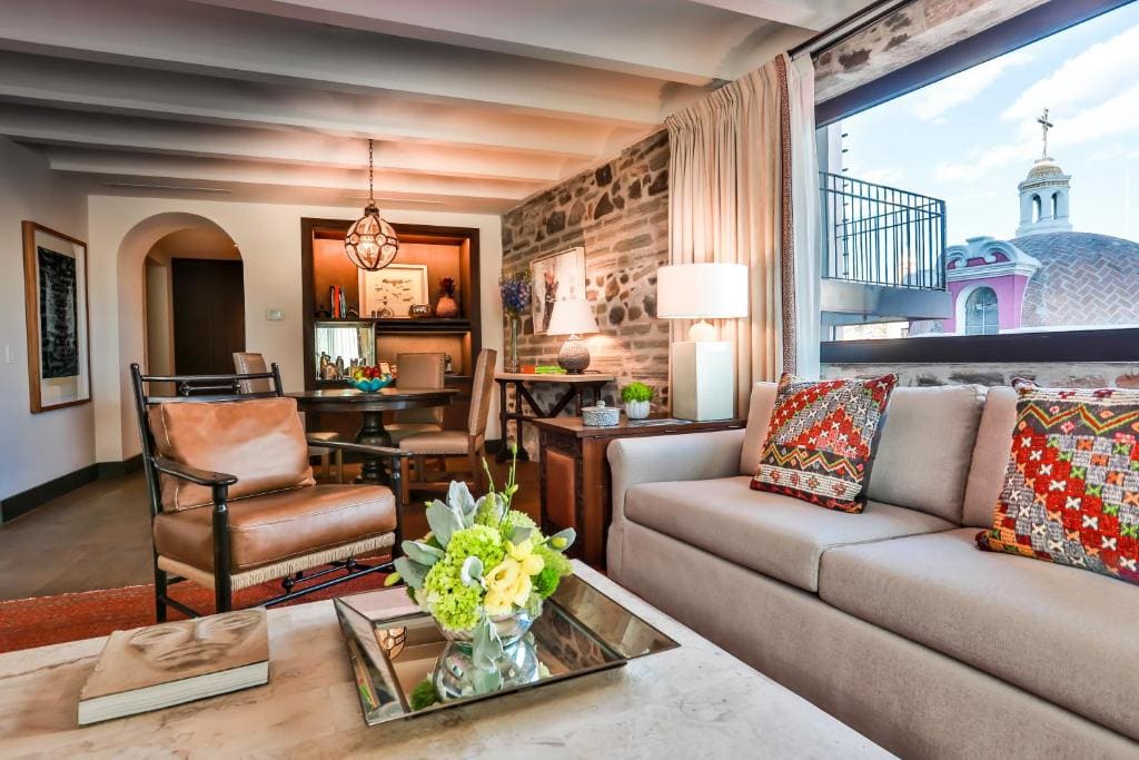 Bliss Suite room - Image 1