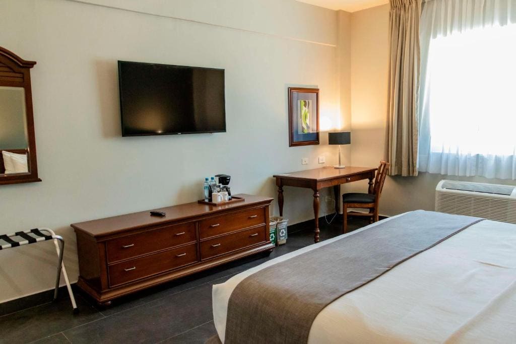 King Suite room - Image 1