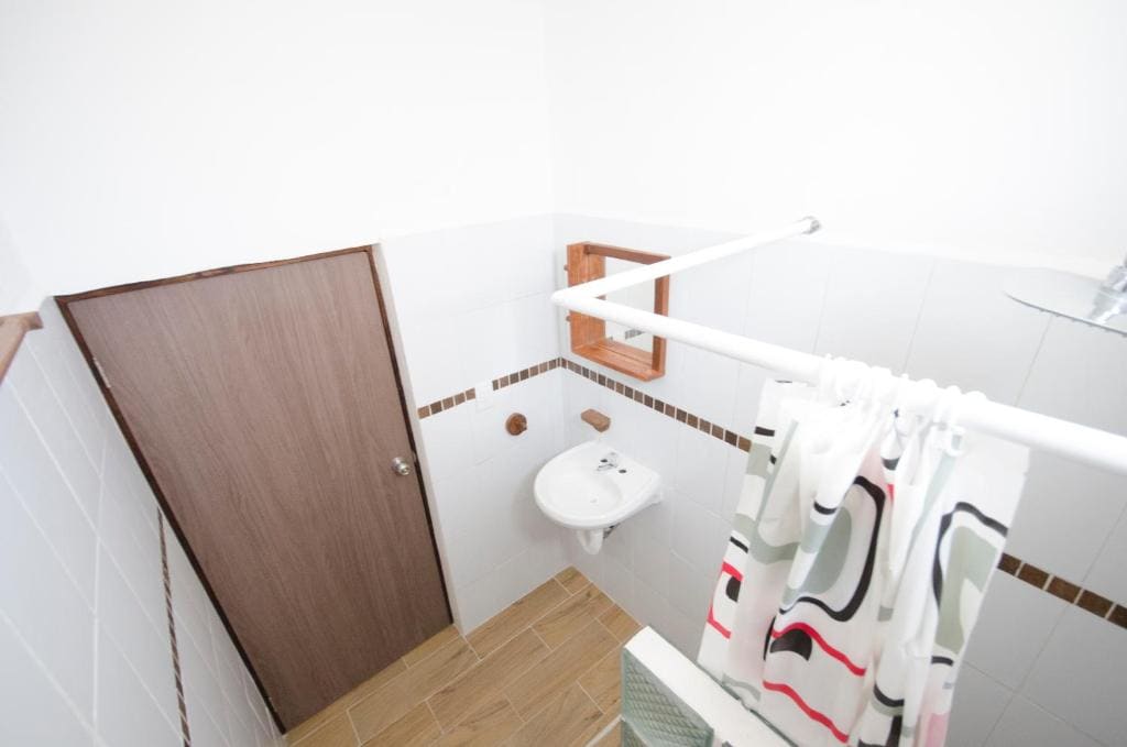 Economy Double Room room - Image 3
