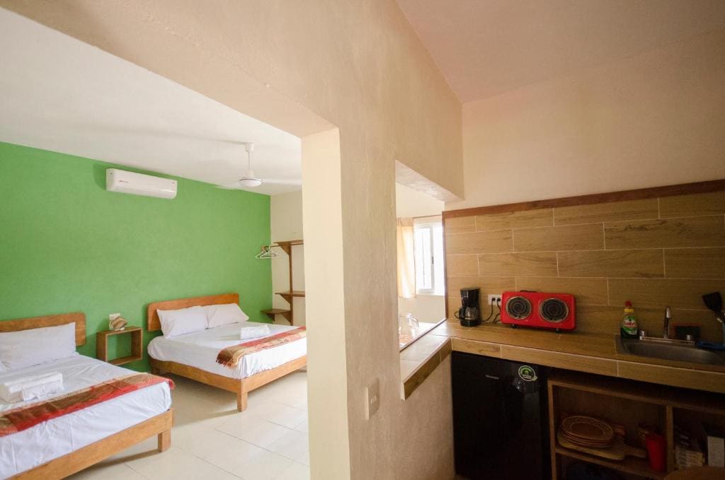 Superior Deluxe Double or Twin Room room - Image 3