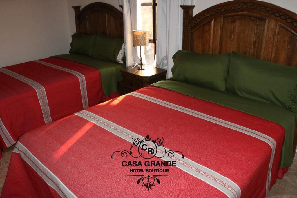 Classic Quadruple Room room - Image 2