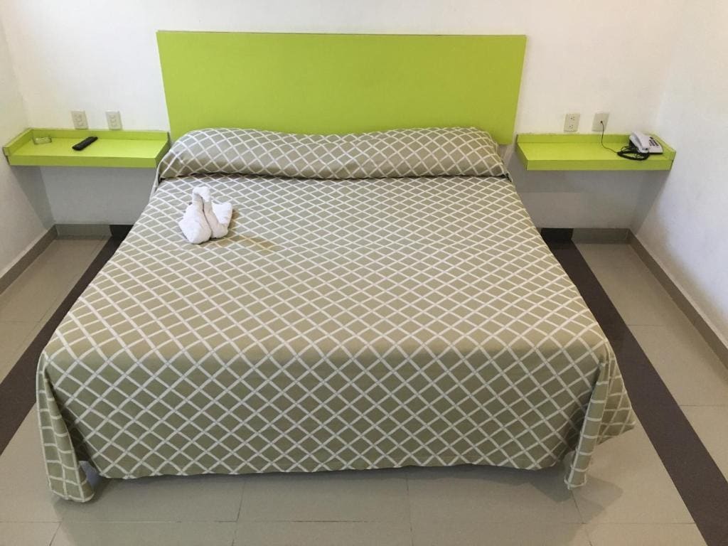 Deluxe Suite room - Image 1