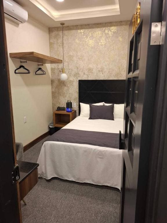 Standard Double Room room - Image 3