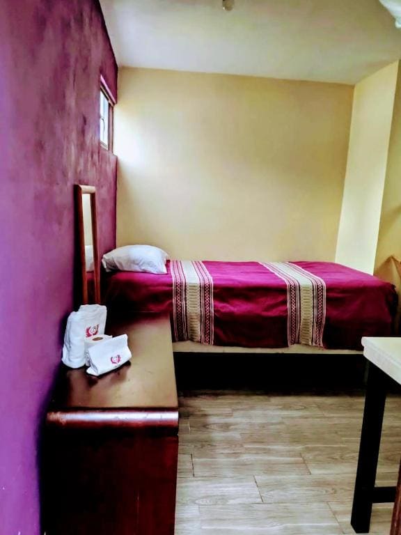 Economy Single Room room - Image 1