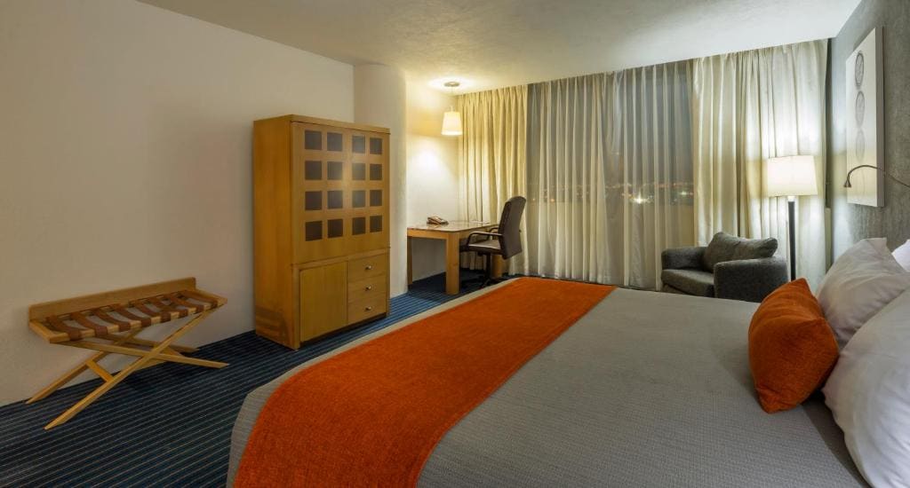 Deluxe King room - Image 1