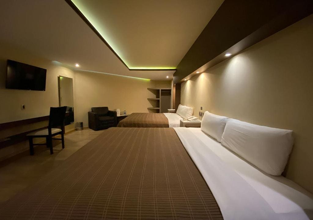 Standard Queen Room room - Image 2