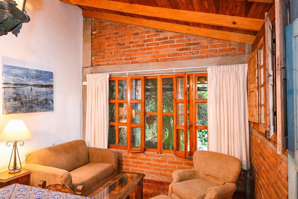 Cottage with Garden View room - Image 2