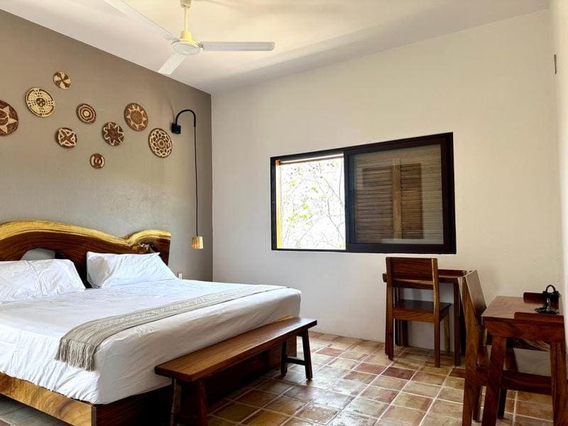 Double Room with Private Bathroom room - Image 2