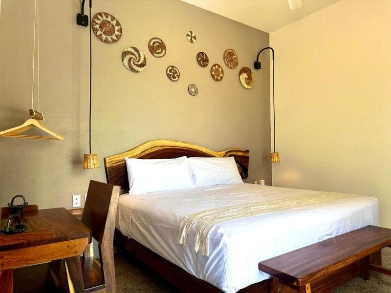 Double Room with Private Bathroom room - Image 3