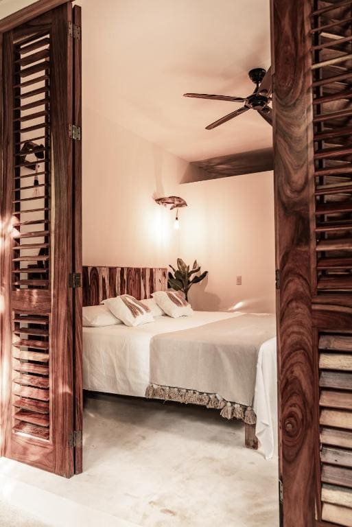 Suite with Balcony room - Image 2