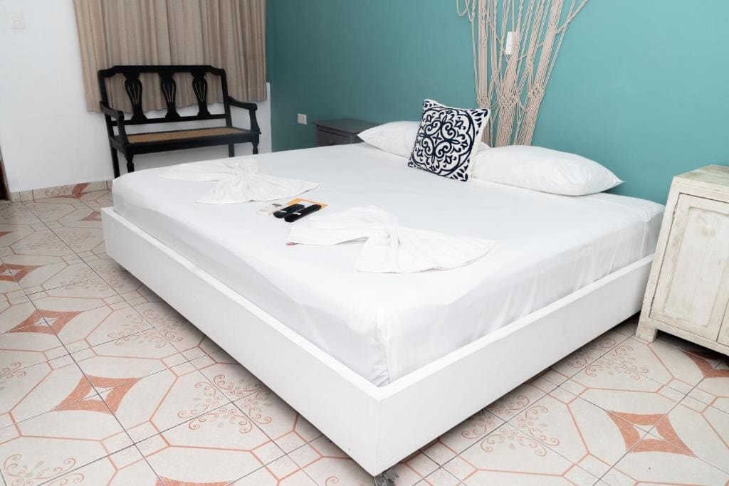 Deluxe King Room room - Image 1