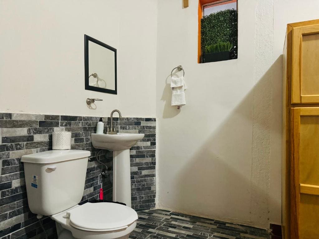 Triple Room - Disability Access room - Image 3