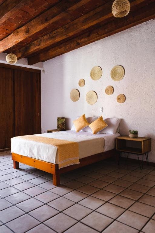 Deluxe Room room - Image 1