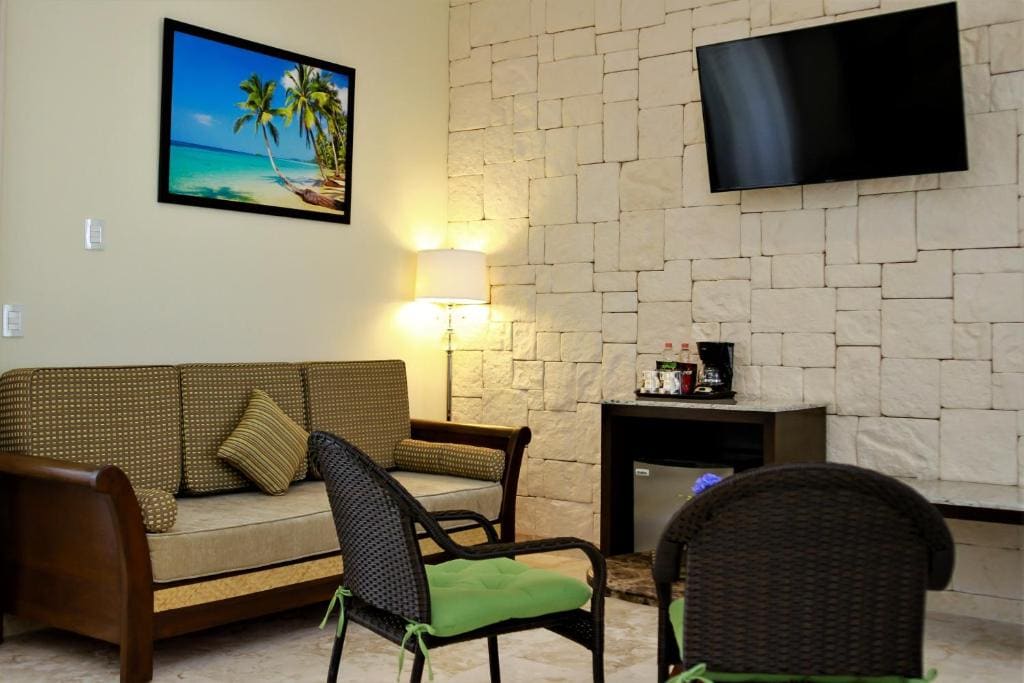 Grand Suite Deluxe room - Image 3