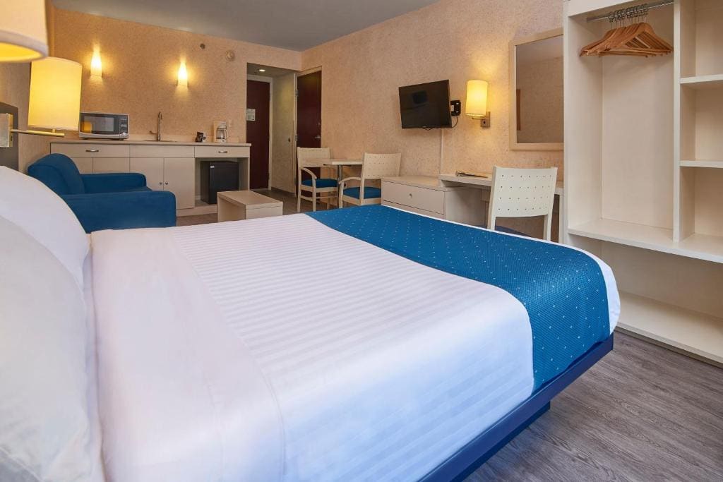 Queen Room room - Image 1