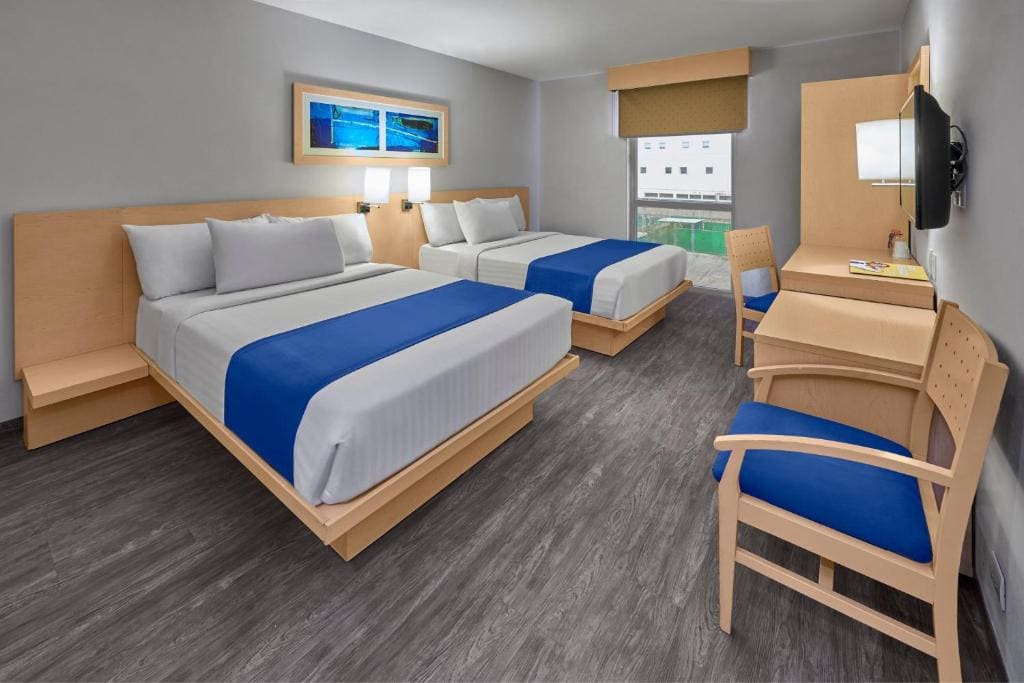 Double Room with Two Double Beds room - Image 1