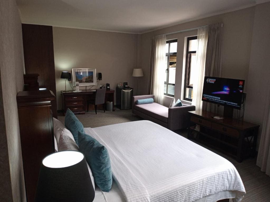 Superior King Room room - Image 1