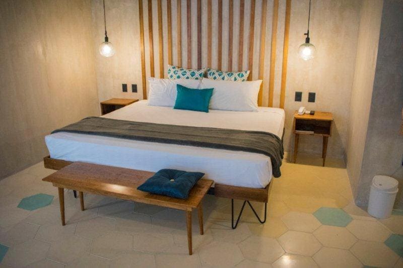 Deluxe Double Room with Bath room - Image 2