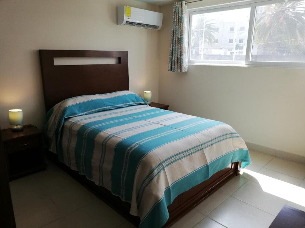 Double Room with Private Bathroom room - Image 2