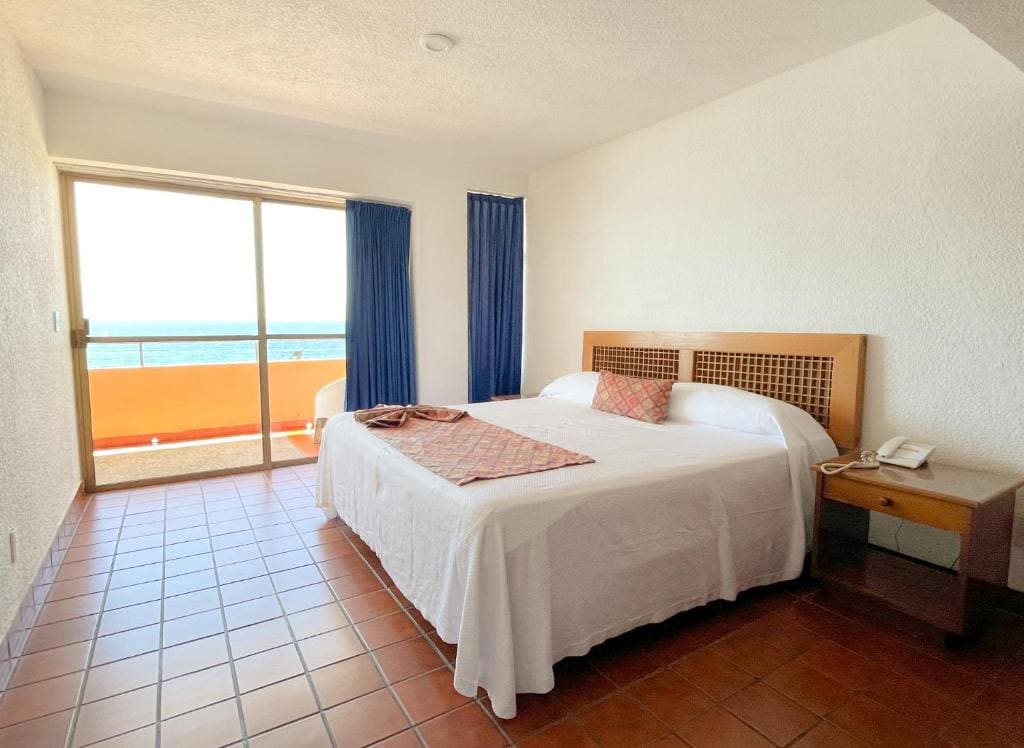 Two-Bedroom Suite room - Image 2