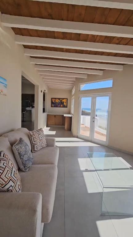 Three-Bedroom Holiday Home room - Image 2