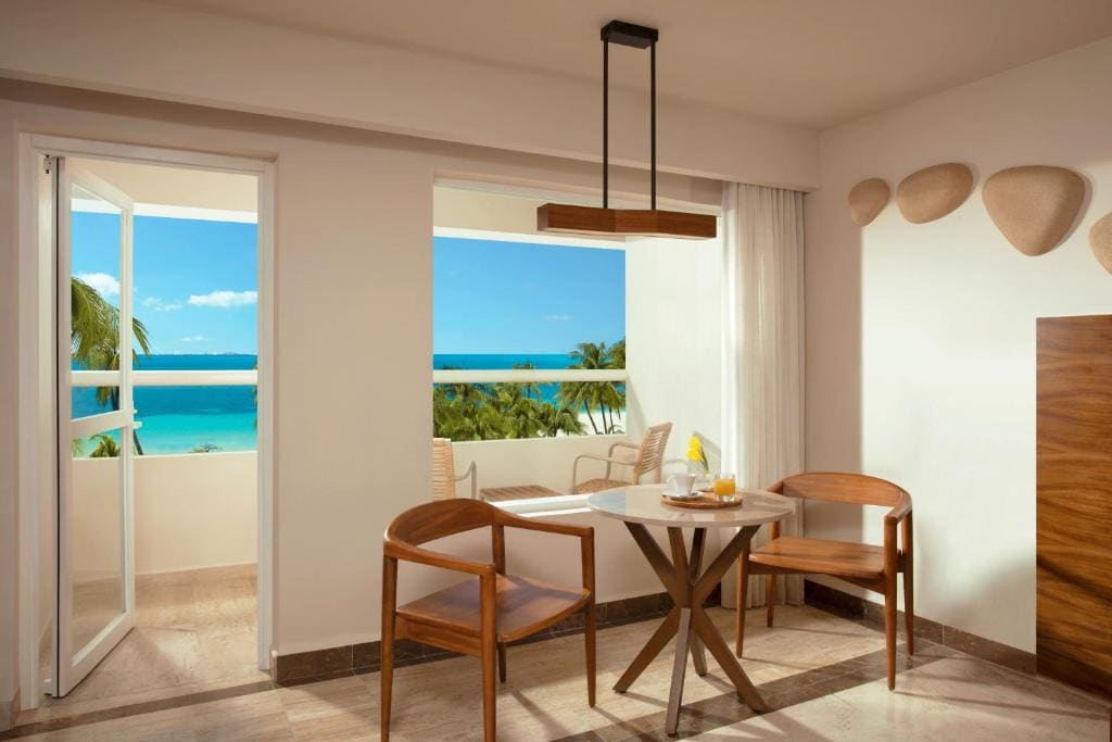 Deluxe Double Balcony Partial Ocean View room - Image 1