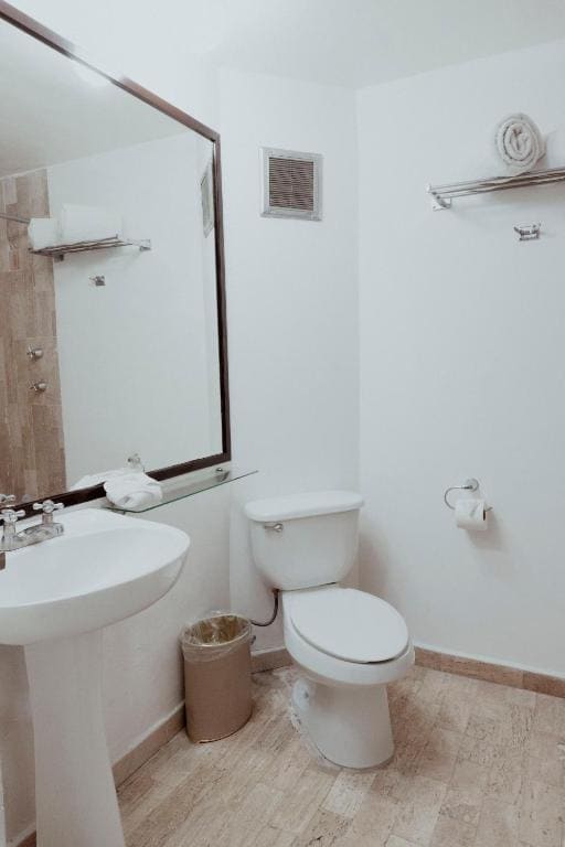Double Room room - Image 3