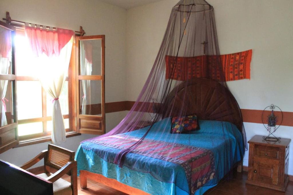 Superior Queen Room room - Image 2