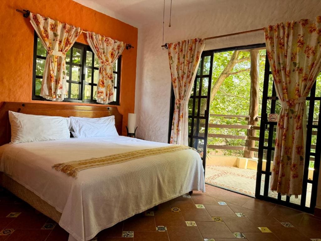 Deluxe Double Room room - Image 2