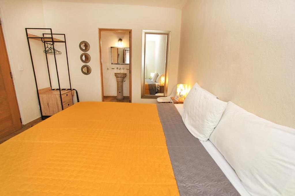 Deluxe Double Room room - Image 1