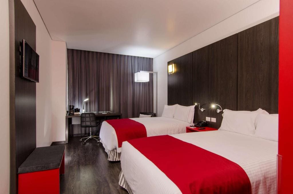 Queen Room - Non-Smoking room - Image 1
