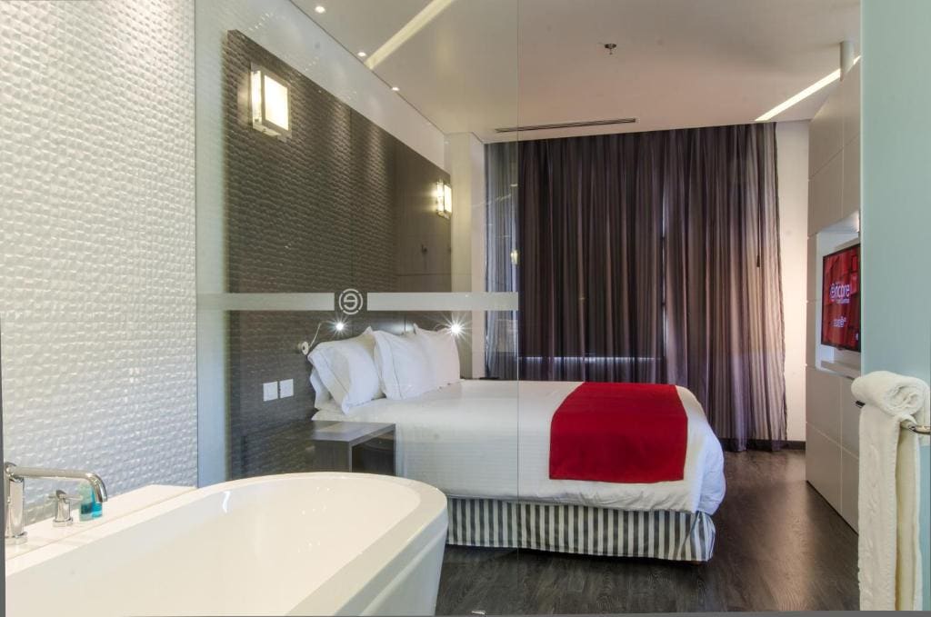 Relax King Suite - Non-Smoking room - Image 1