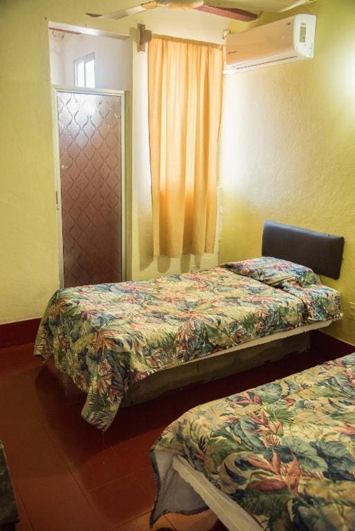 Twin Room room - Image 2