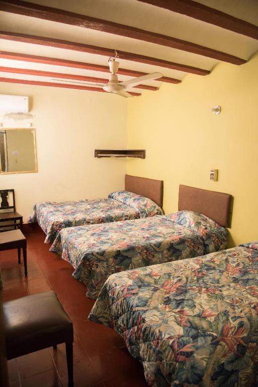 Twin Room room - Image 3