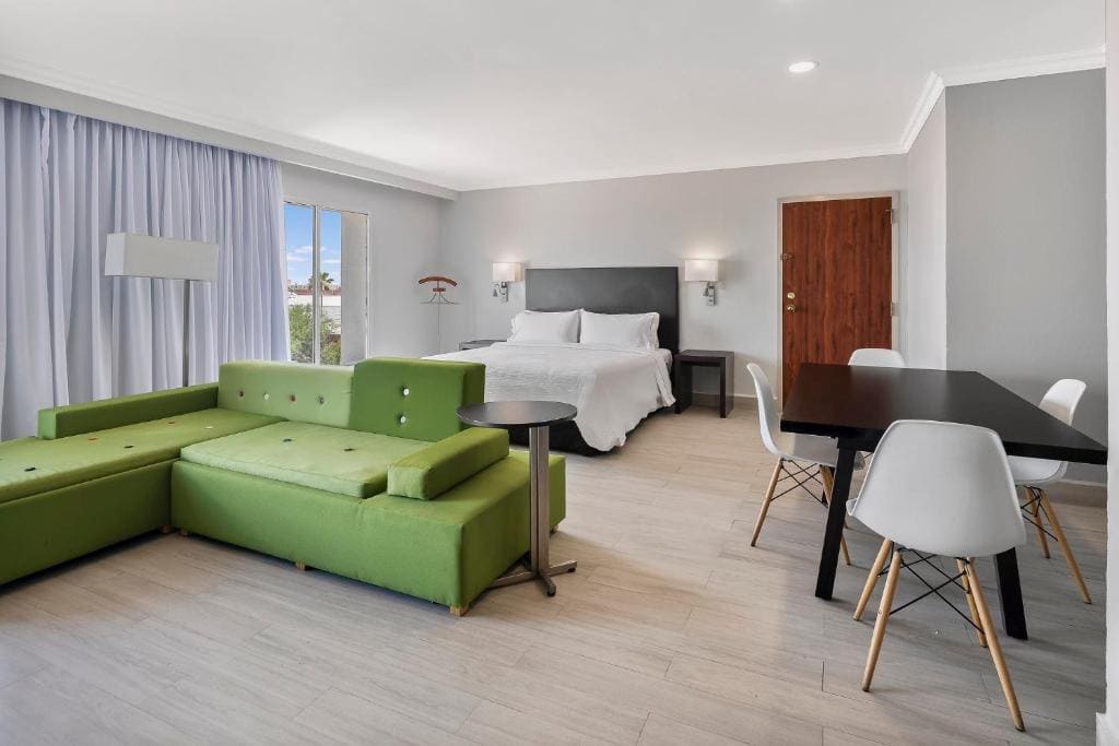 Superior Double Room room - Image 3