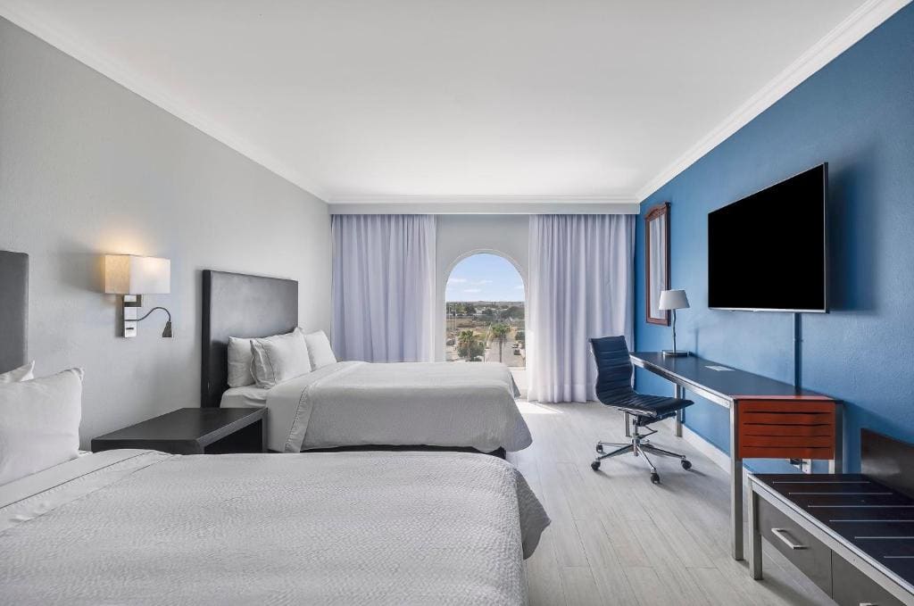 Superior King Room room - Image 2