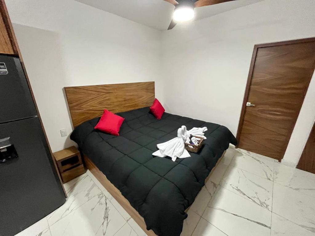 One-Bedroom Apartment room - Image 3