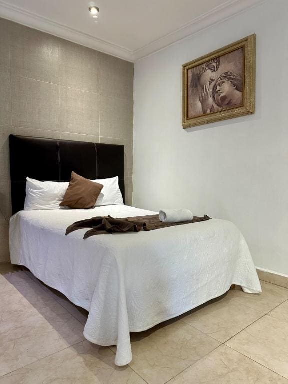 Double Room room - Image 2