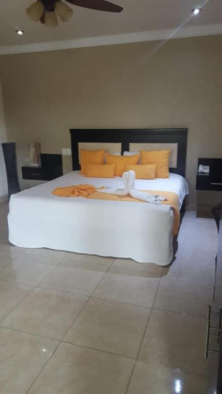 Double Room room - Image 3