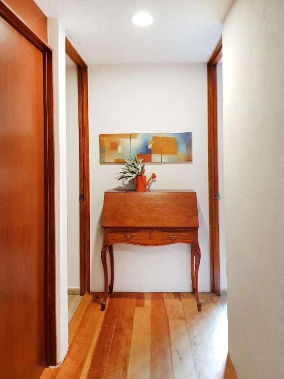Quadruple Room with Private Bathroom room - Image 2