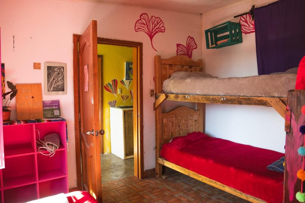Room room - Image 2