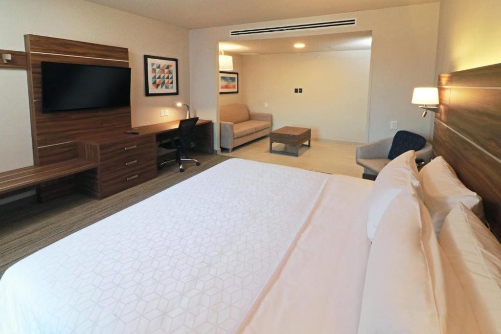 King Suite room - Image 1