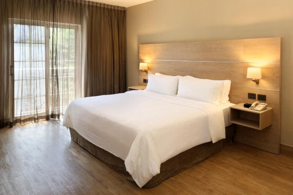King Suite room - Image 1