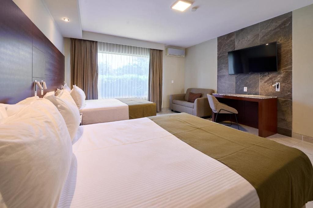 Executive Suite room - Image 2