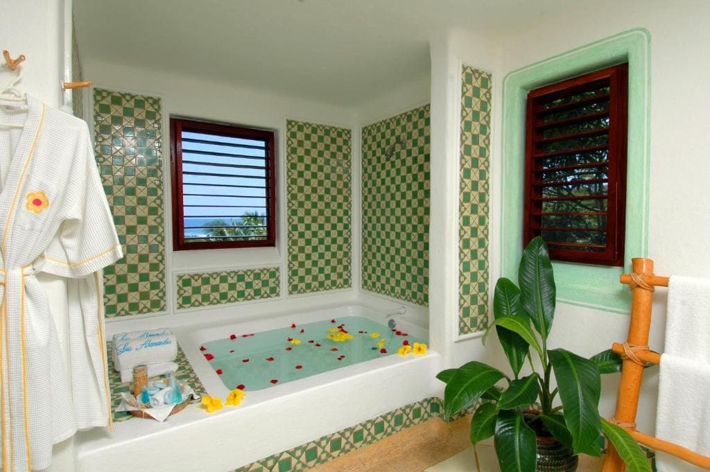 Deluxe Suite room - Image 2