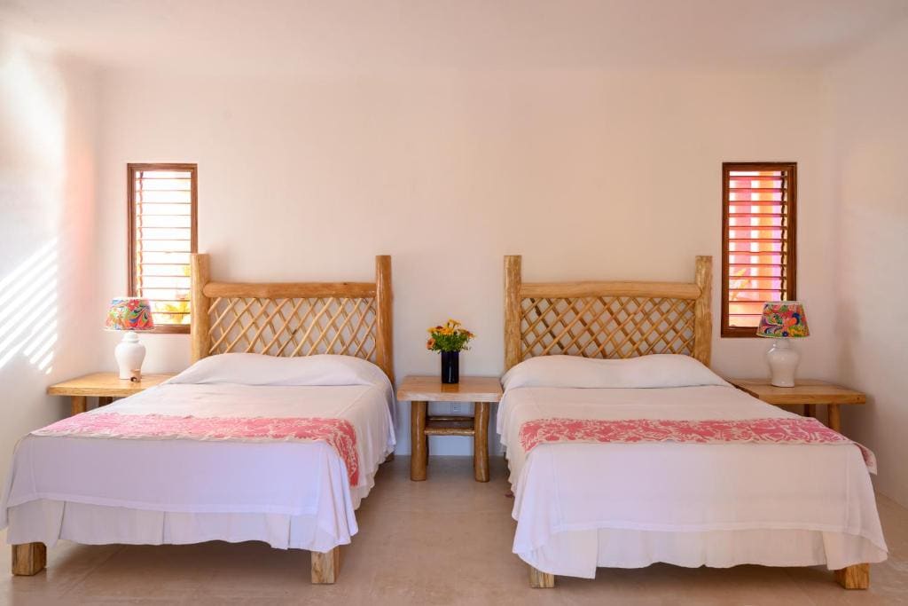 Ocean View Suite room - Image 1