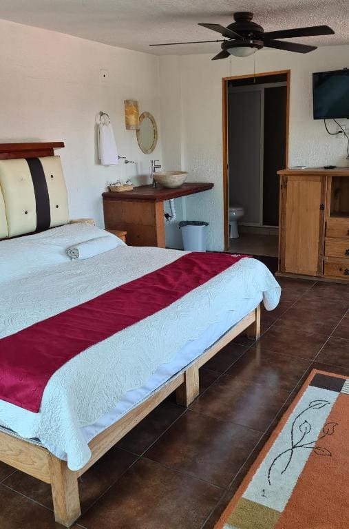 King Suite room - Image 1