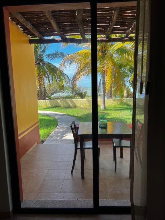 Double Room with Sea View room - Image 2